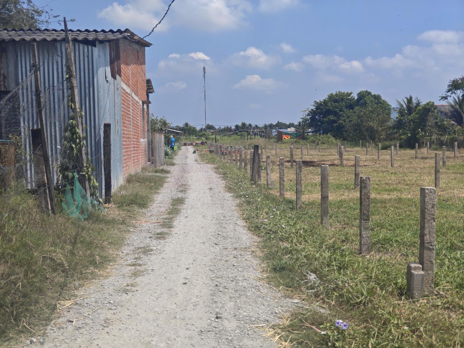 Bán thu hồi vốn lô đất thổ gần KCN Phú Ngãi Trị giá 600  triệu 15990434