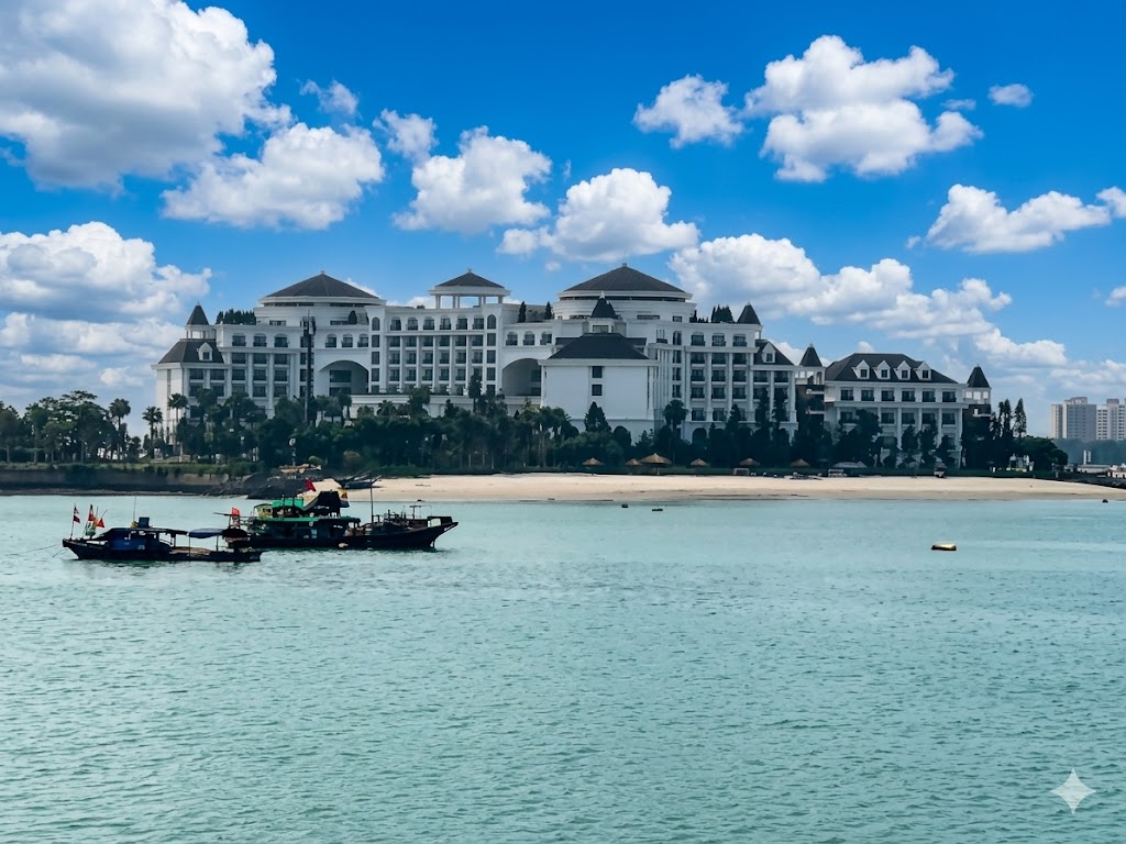 🔥 SIÊU PHẨM ĐẤT VÀNG HIẾM CÓ TẠI HẠ LONG – VIEW TRỰC TIẾP VỊNH – XÂY CAO TẦNG 🔥 15990506