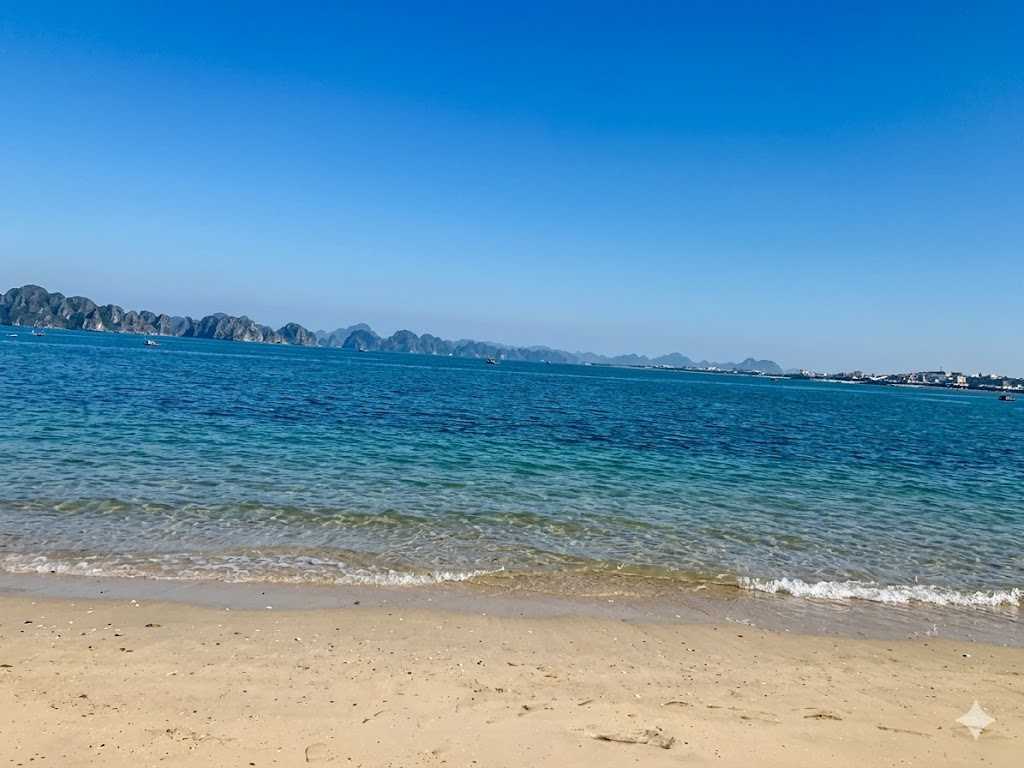 🔥 SIÊU PHẨM ĐẤT VÀNG HIẾM CÓ TẠI HẠ LONG – VIEW TRỰC TIẾP VỊNH – XÂY CAO TẦNG 🔥 15990506