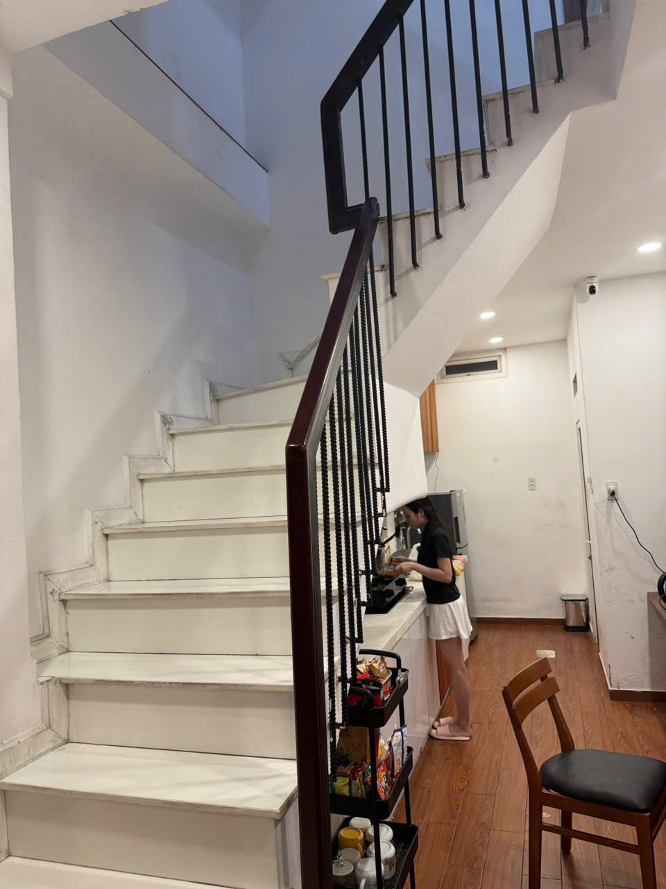 BÁN NHÀ HXH 6M NGUYỄN CẢNH CHÂN – QUẬN 1 15990509