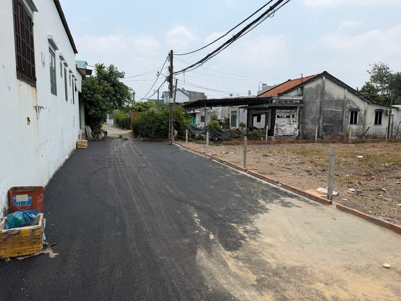 LÔ GÓC 2 MẶT TIỀN – NGANG 17M – KD ĐỈNH – DƯỚI 8.2 TỶ X.ĐÔNG THẠNH 15990544