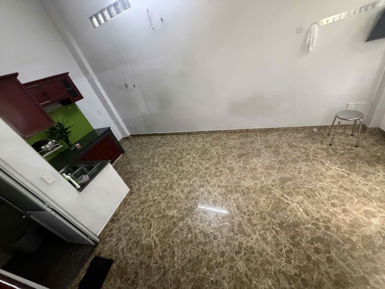 HẺM XE TẢI LINH ĐÔNG 92/50 – 1 TRỆT 2 LẦU 3PN 3WC NGANG 10M 92m2 – 6.5 TỶ 15990592