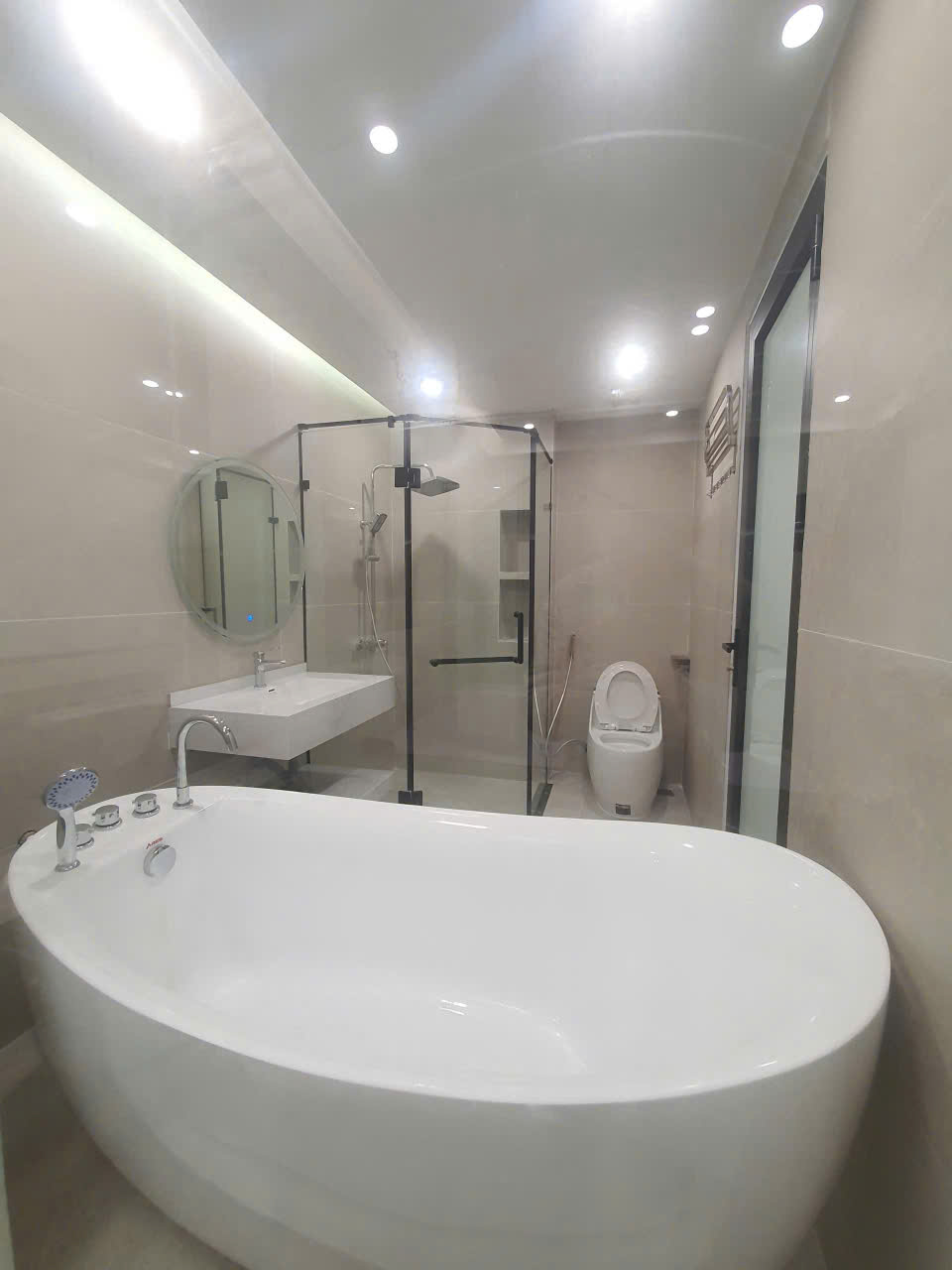 NGỌC THỤY – NHÀ 6 TẦNG THANG MÁY – Ô TÔ ĐỖ CỔNG – 14.5 TỶ 15990593