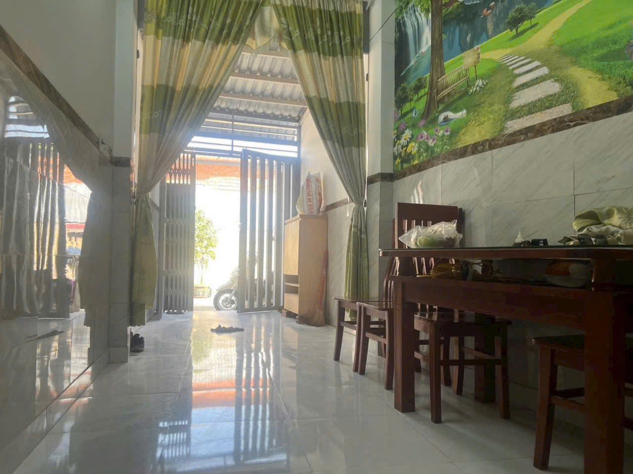 Nhà đã trống Nhờ 500 ACE có khach bán dùm  Hoa hồng 30 triệu 15990630