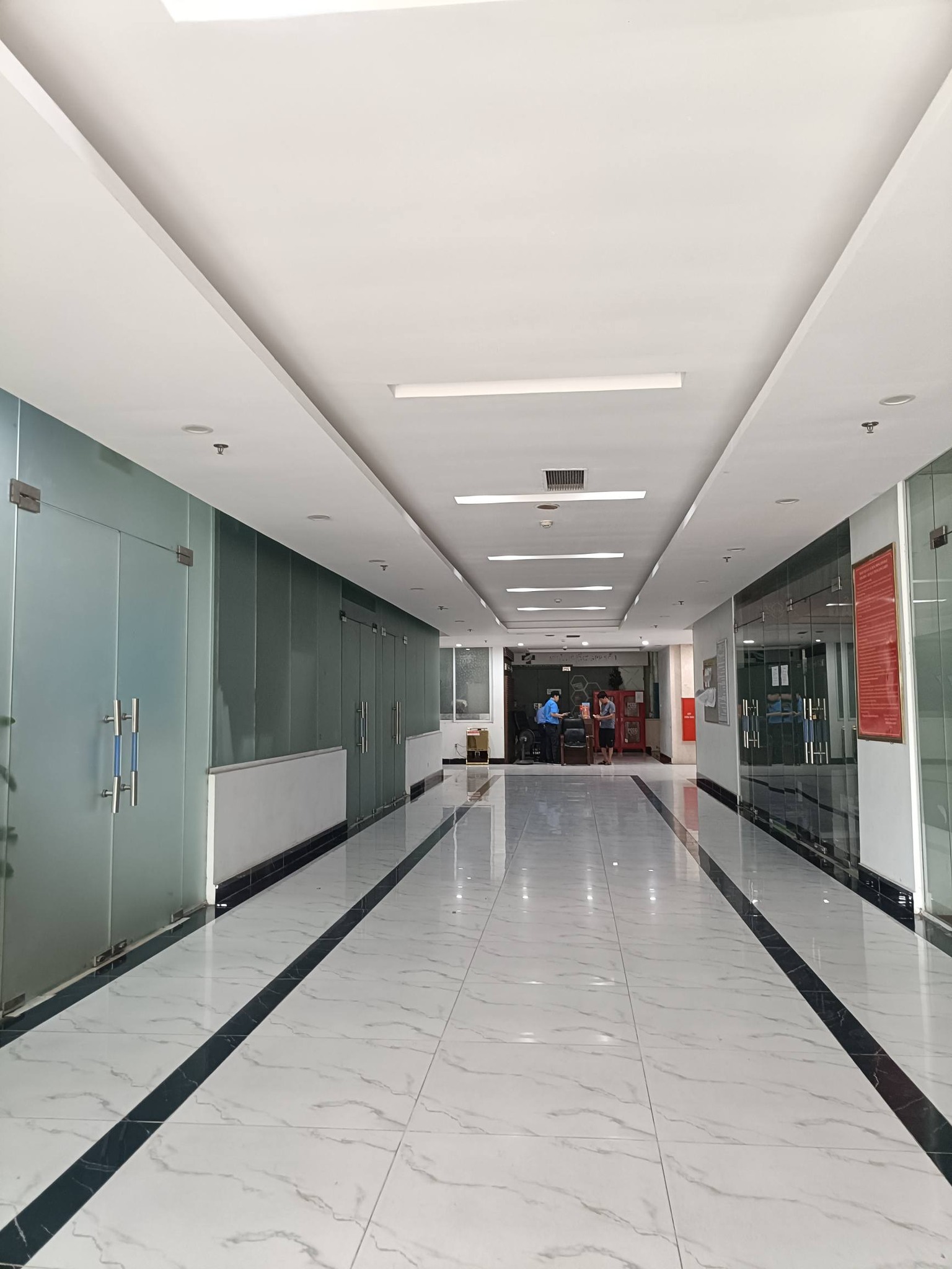 Bán căn 2 ngủ dự án Thăng Long Garden 15990638