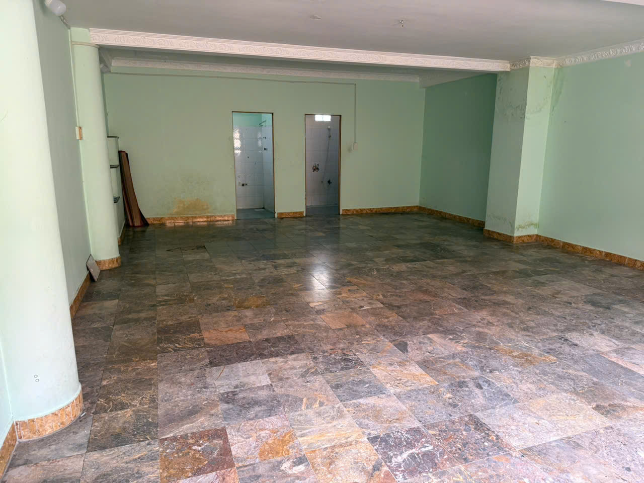 Cho thuê phòng/ nhà nguyên căn – hẻm xe hơi Lạc Long Quân, Tân Bình 15990759