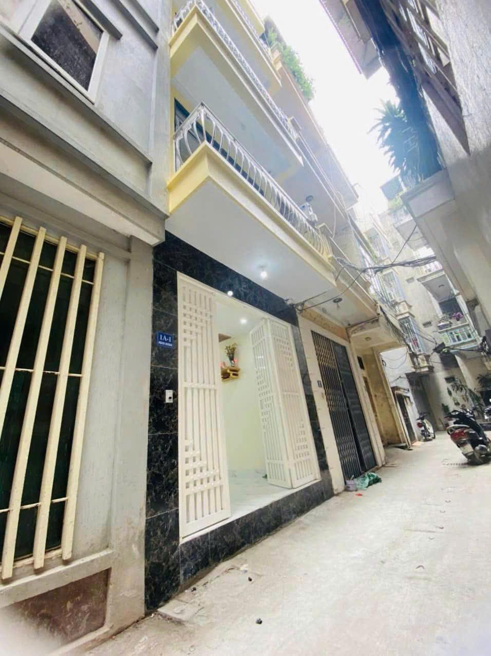 Cho thuê phòng trọ khép kín ngõ 262a nguyễn trãi,chính kinh 15990767