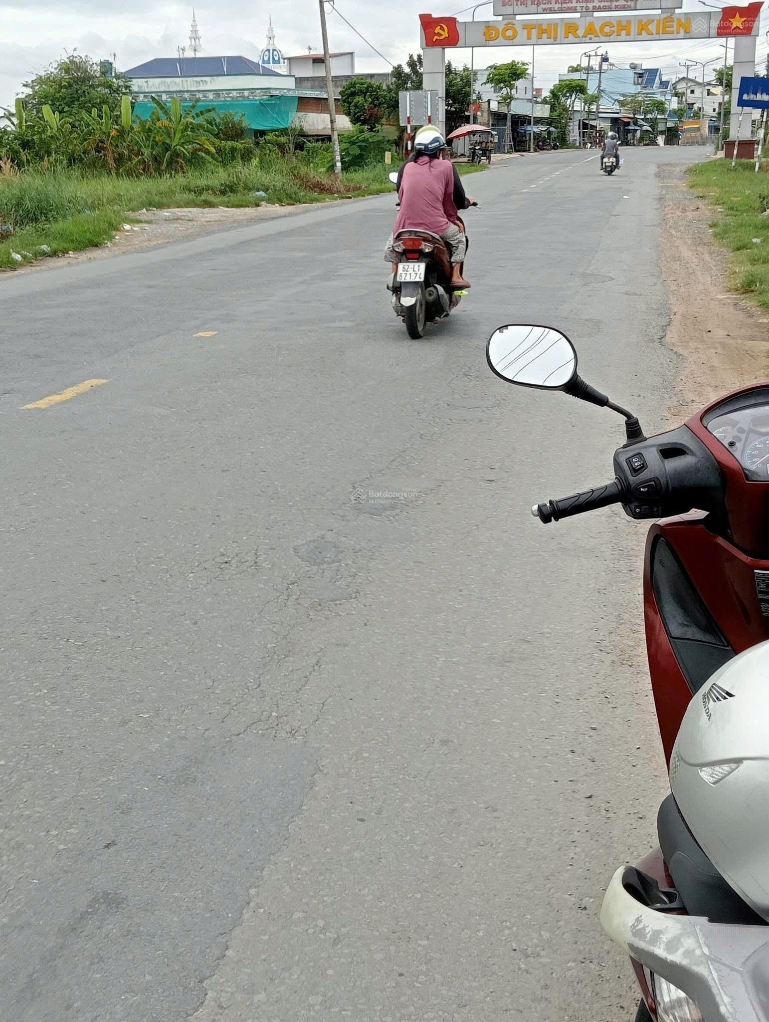 Chính Chủ Cần Bán Gấp ĐẤT THỔ CƯ - Diện Tích Lớn Mặt Tiền Huyện Cần Đước, Long An 15990845