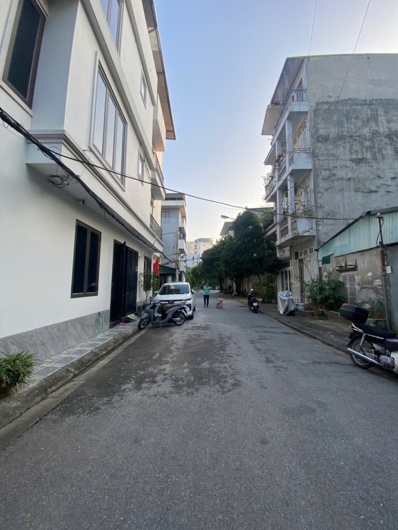 BÁN NHÀ PHÂN LÔ Ô TÔ TRÁNH TRUNG TÂM NGỌC THỤY – LONG BIÊN, 55M², 4 TẦNG, GIÁ 15.8 TỶ 15990898