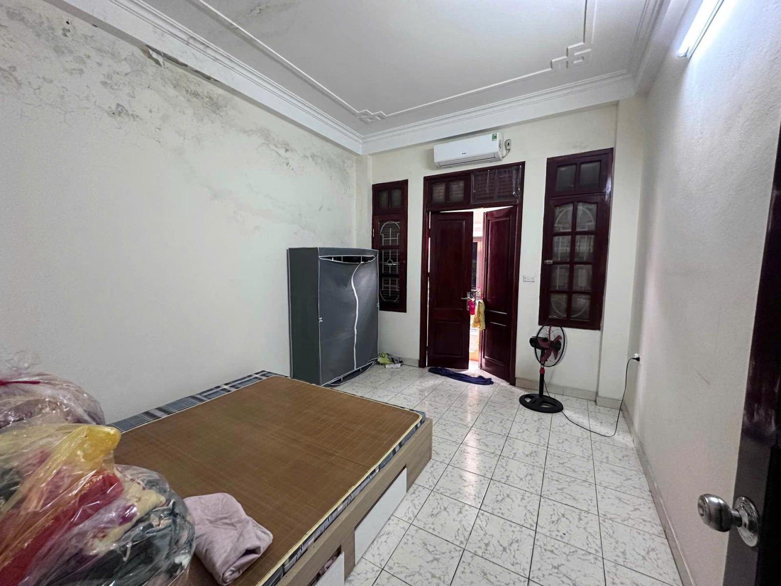 SIÊU PHẨM - NHÀ DÂN - NGÕ THÔNG BA GÁC PHÓNG VÔ TƯ - VÀI BƯỚC RA PHỐ 15991001