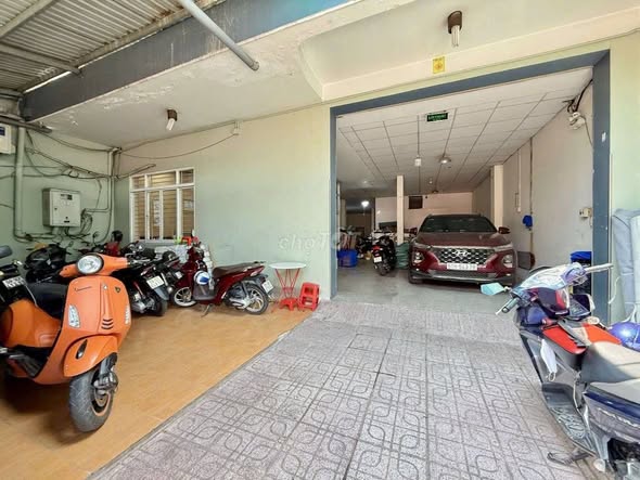 Bán nhà mặt tiền 5 tầng 10x25m giá 18,99 tỷ Đường Hiệp Thành 05 15991096