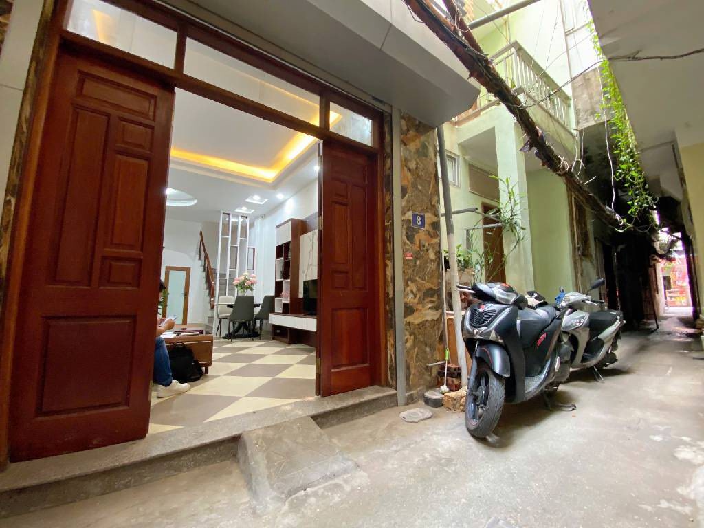 Bán nhà 6 tầng phố Tôn Đức Thắng, Đống Đa, ô chờ thang máy, gần phố, 36m, 8.8 tỷ 15991183