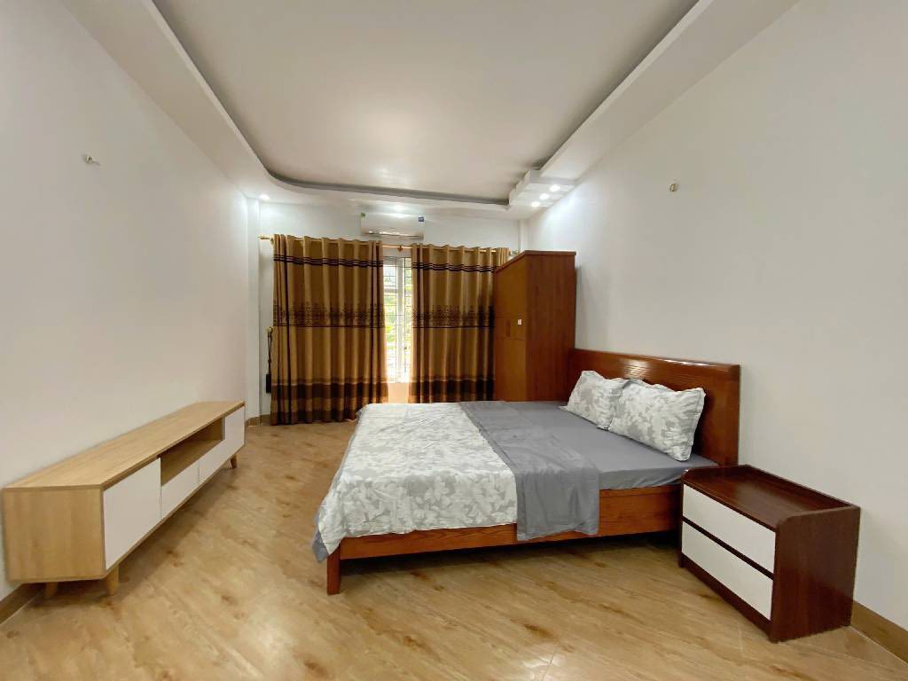 Bán nhà 6 tầng phố Tôn Đức Thắng, Đống Đa, ô chờ thang máy, gần phố, 36m, 8.8 tỷ 15991183