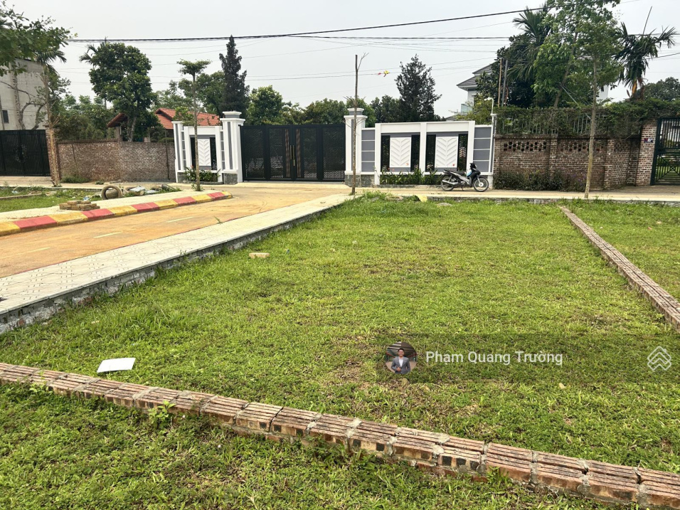 CHÍNH CHỦ CẦN TIỀN THANH KHOẢN GẤP LÔ ĐẤT GIÁP NHÀ MÁY IN TIỀN TẠI HOÀ LẠC GIÁ rẻ 15991198