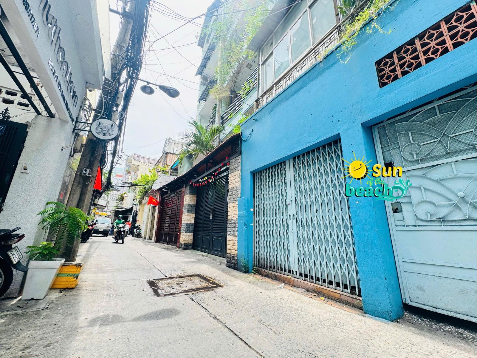 NGANG LỚN 5,5M*17M - BÁN NHÀ 4 TẦNG XE HƠI NGỦ TRONG NHÀ Đ. TRẦN QUANG DIỆU, QUẬN 3 - SỔ HỒNG VUÔNG 15991217