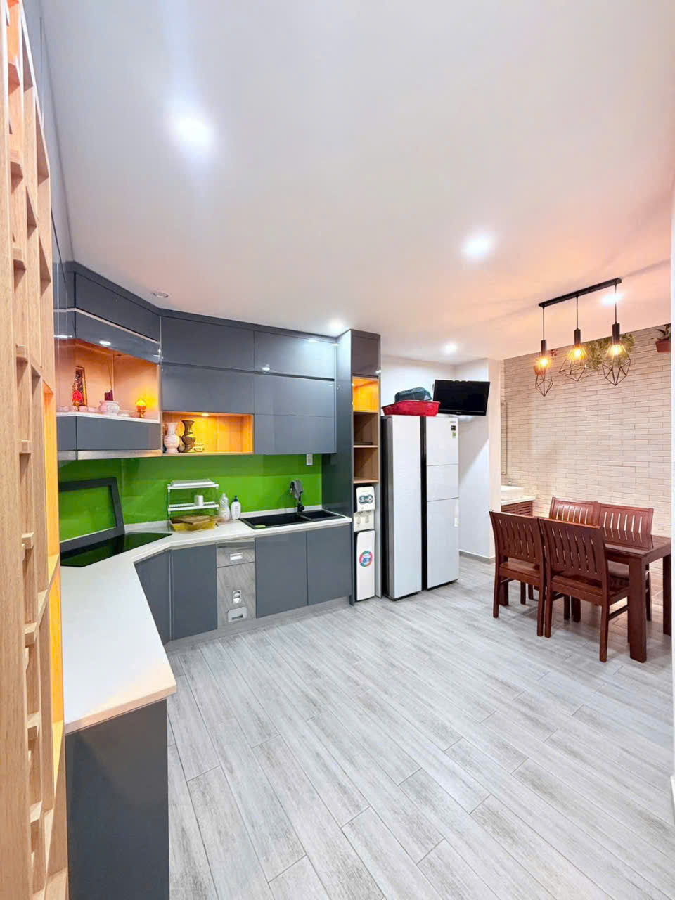 NHÀ 4 TẦNG TRUNG TÂM HẢI CHÂU – GẦN CẦU RỒNG, VIEW SÔNG HÀN 15991224