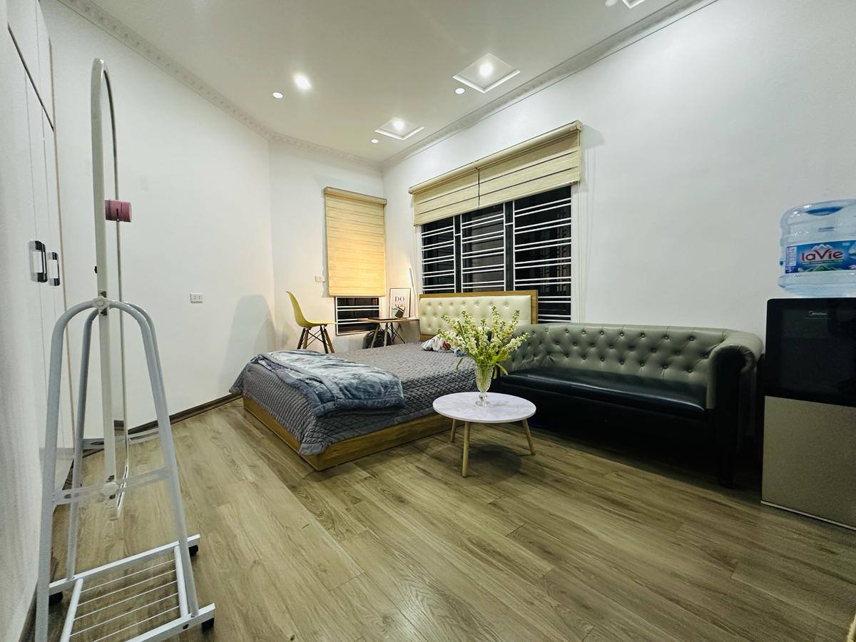 HÀNG XÓM ĐỐNG ĐA PHỐ NGỌC KHÁNH 58M 6T MT 5,5M NHỈNH 22 TỶ NGÕ THÔNG 15991225