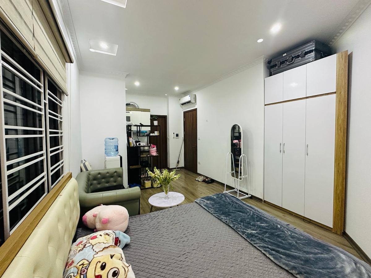 HÀNG XÓM ĐỐNG ĐA PHỐ NGỌC KHÁNH 58M 6T MT 5,5M NHỈNH 22 TỶ NGÕ THÔNG 15991225