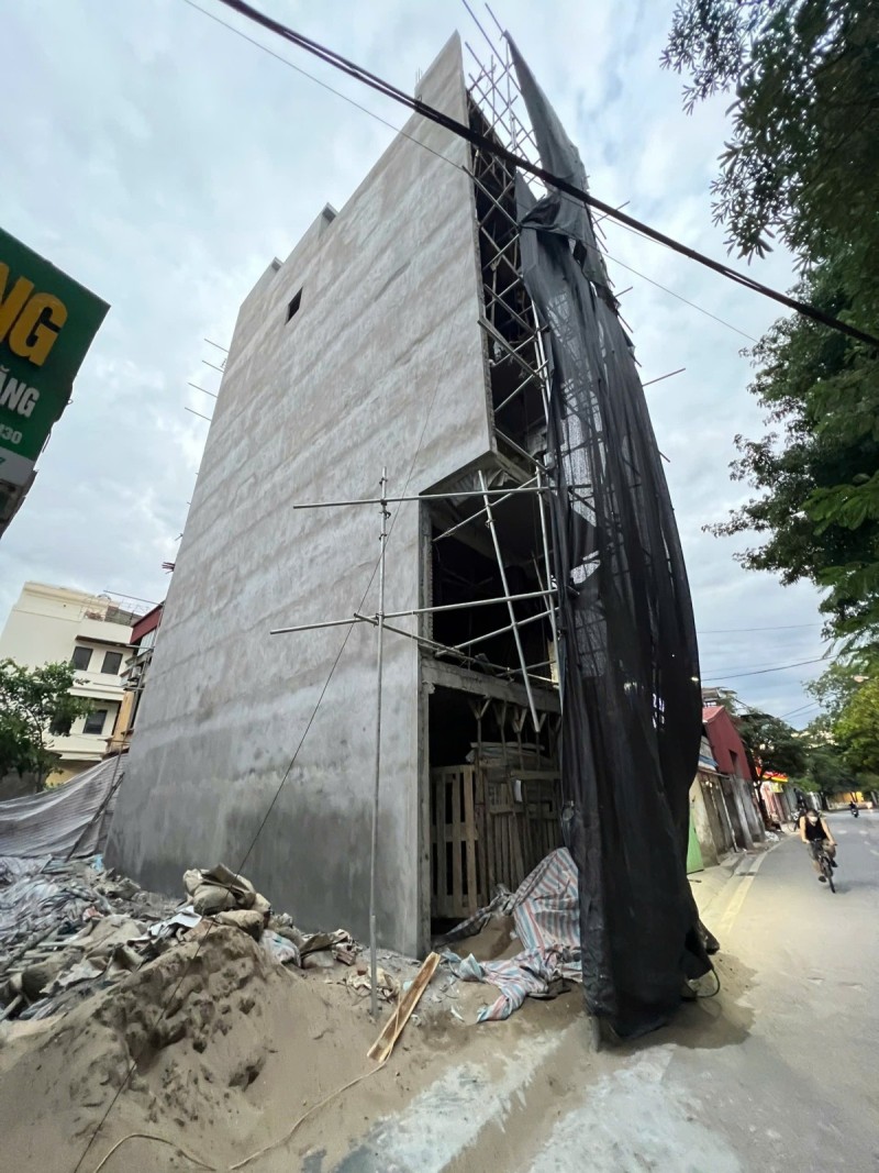 MẶT PHỐ HOA LÂM – TRUNG TÂM LONG BIÊN – 7 TẦNG THANG MÁY – FULL NỘI THẤT CAO CẤP – Ở NGAY, KINH 15991226