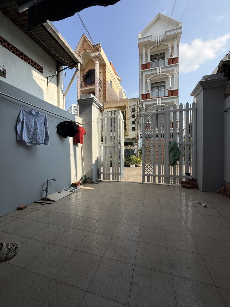 Bán nhà 2 Tầng P.Tam Hiệp,SHR đường nhựa 8M,gần trường THPT Trấn Biên 15991235