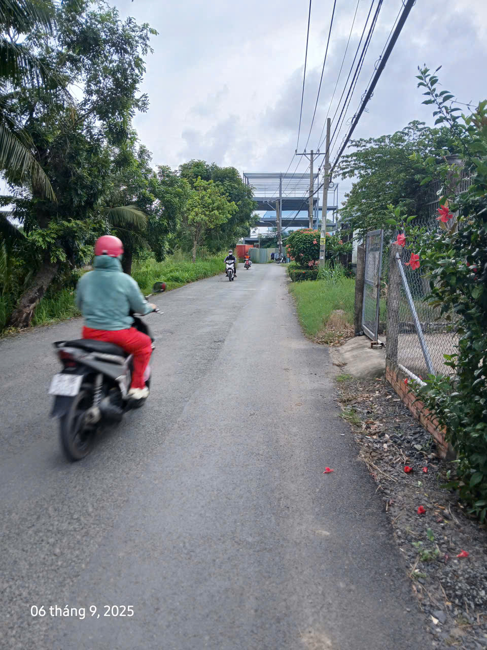 Bán đất mặt tiền đường kinh doanh (5×36m) 178m2. Có 133m thổ cư - Đường nhựa lớn 2 xe tải tránh 15991262