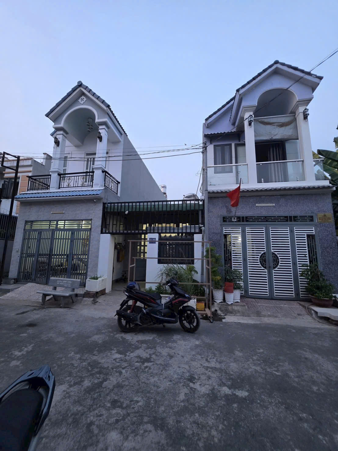  Bán nhà 64m2 sổ riêng thổ cư đường ô tô (P. Tân Hạnh) chỉ 2,250 tỉ 15991284