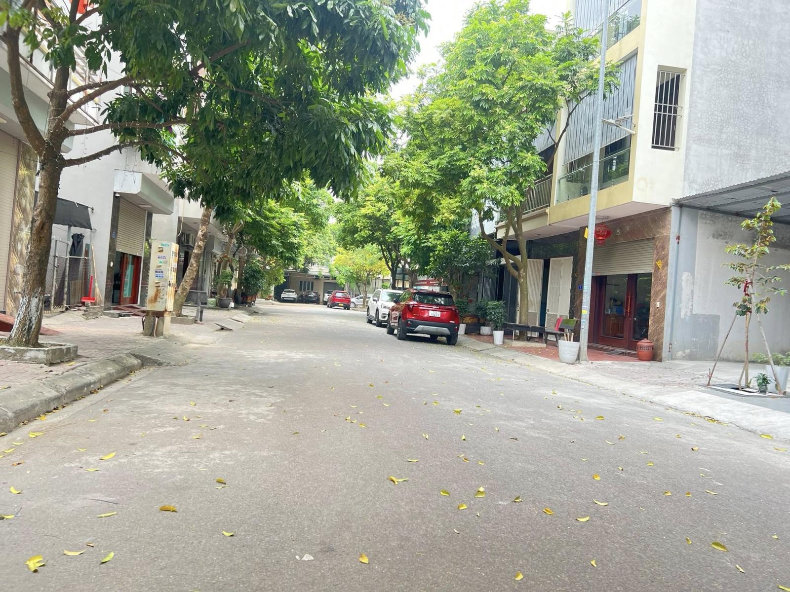 Bán lô đất khu chia lô quân đội Vũ Hựu, ph Thanh Bình, TP HD, 67.5m2, mt 4.5m, đường 13.5m 15991318