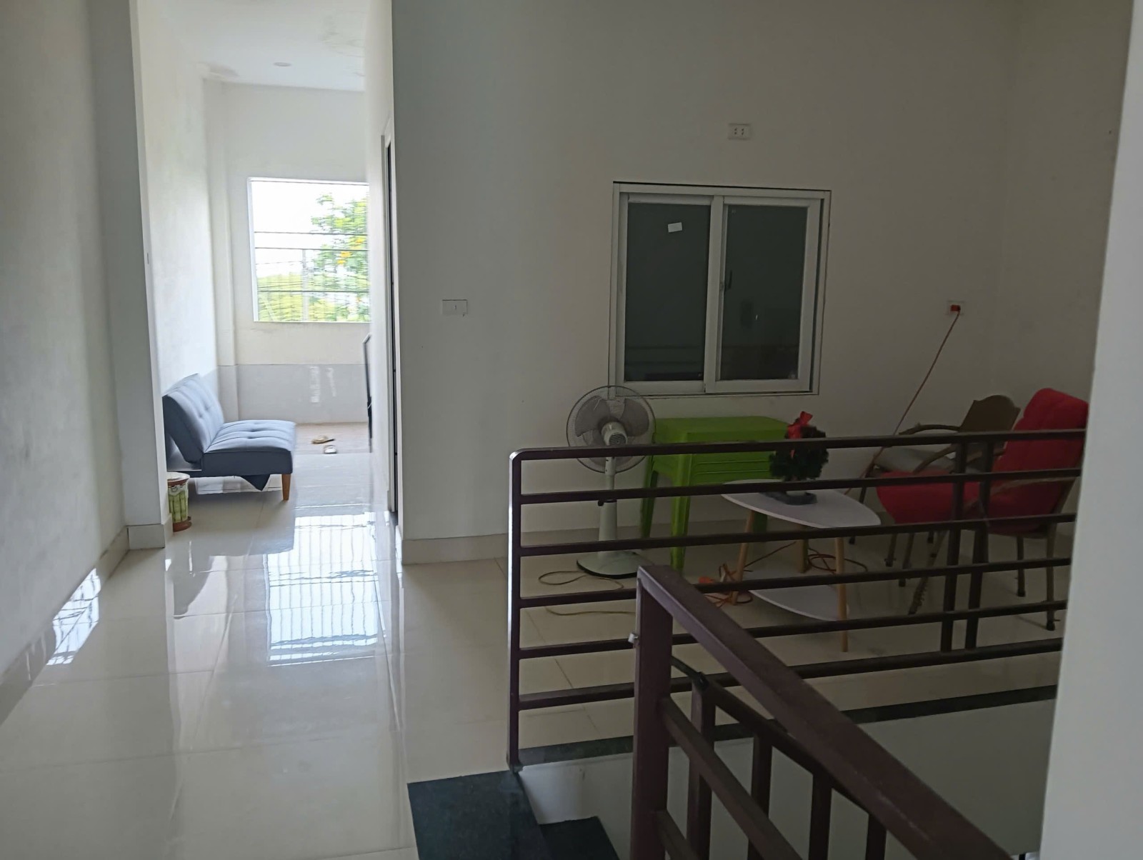 Nhà 2 tầng Ban Ban 100m2 giá 4.8 tỷ, đường 5.5m vỉa hè 3m gần sông 15991317