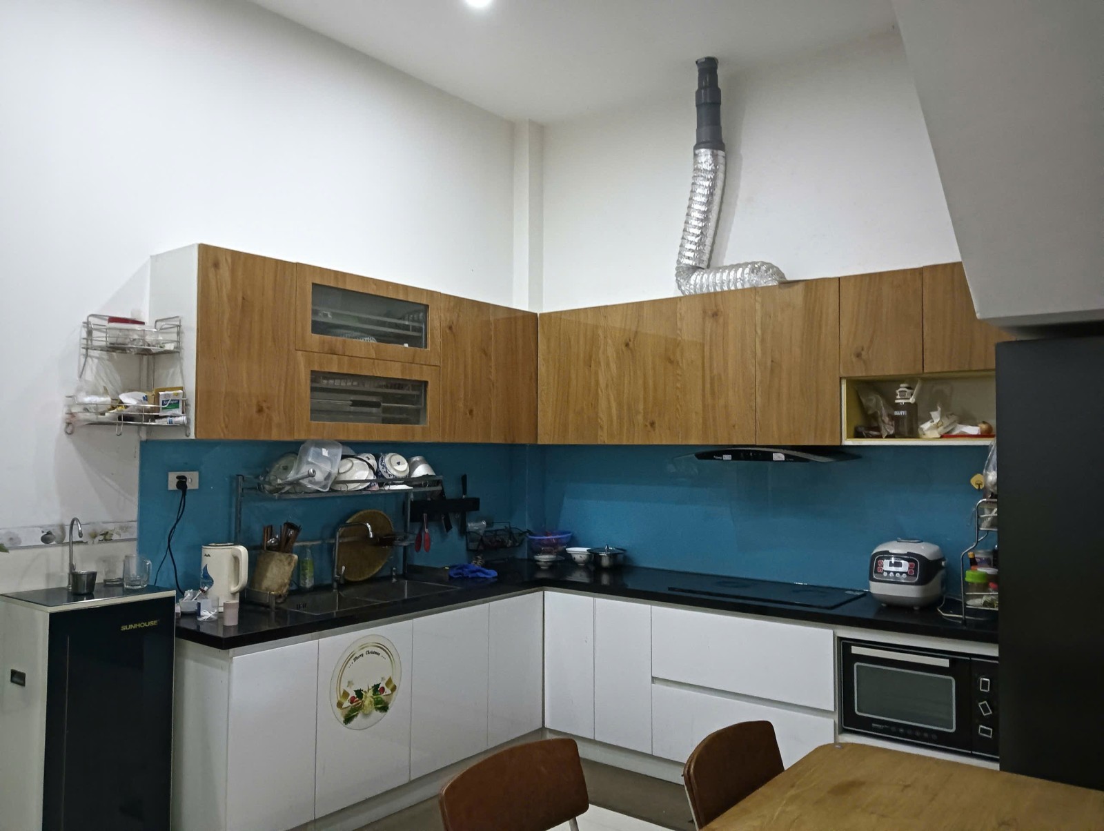 Nhà 2 tầng Ban Ban 100m2 giá 4.8 tỷ, đường 5.5m vỉa hè 3m gần sông 15991317