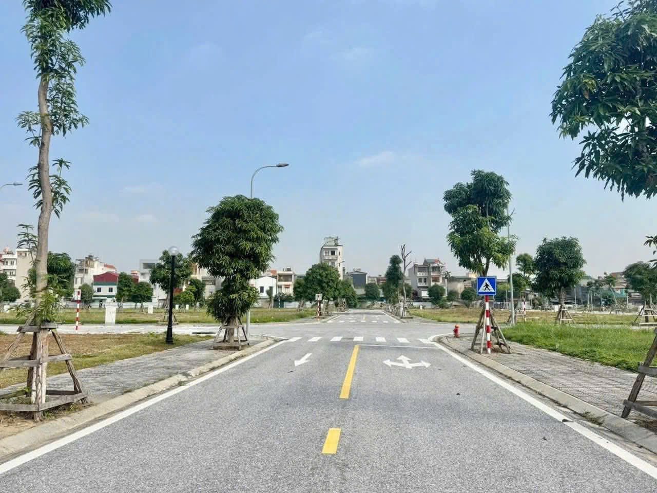 Bán lô đất mặt phố KDC Trái Bầu, ph Lê Thanh Nghị, TP HD, 69.75m2, mt 4.5m, đường 13.5m 15991346