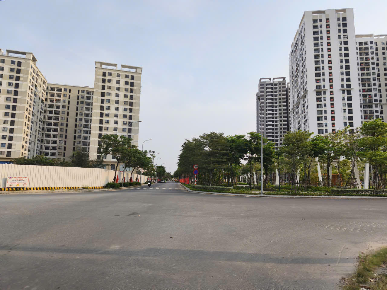 ♥ MT Đường 7.5m lề 5m Nguyễn Quý Anh, sát FPT Plaza, 100m2, nhỉnh 6 tỷ 15991351