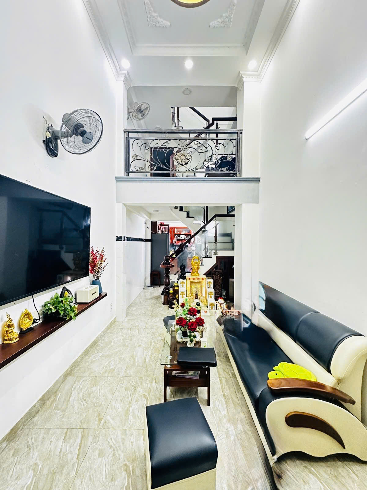 Bán Nhà CX Tự Do Tân Bình - CMT8 - Hẻm Xe Hơi 6M - 42M - 3 PN - Nhỉnh 7 Tỷ
 15991353