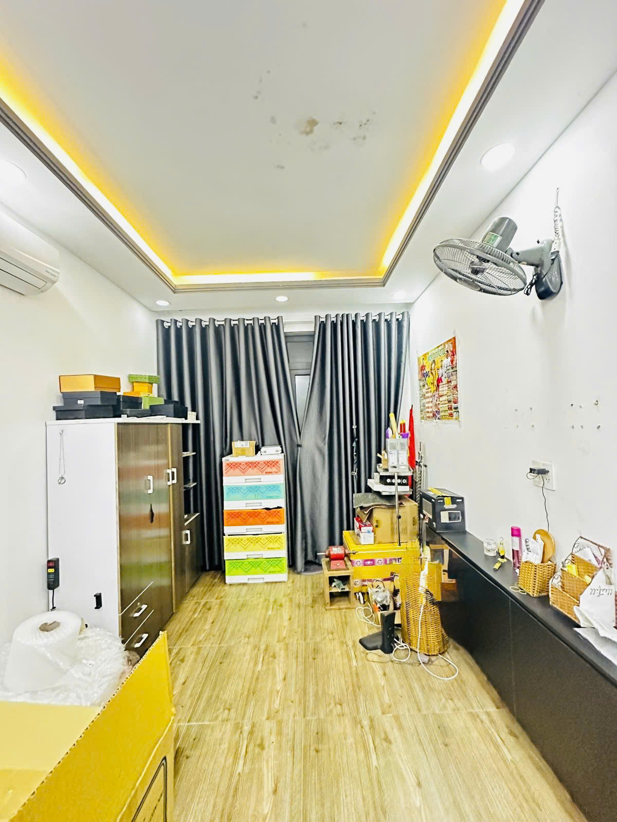 Bán Nhà CX Tự Do Tân Bình - CMT8 - Hẻm Xe Hơi 6M - 42M - 3 PN - Nhỉnh 7 Tỷ
 15991353