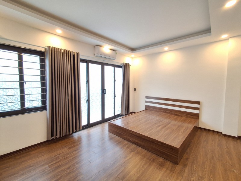 Bán nhà Phúc Lợi,Long Biên 5 tầng,35m,mt5m oto đỗ cổng nhỉnh 7 tỷ 15991366