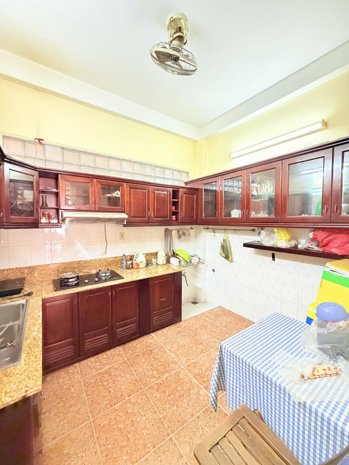 Bán Nhà Tân Bình - CMT8 Cư Xá Tự Do - Hẻm Xe Hơi - 4 PN - Nhỉnh 10 Tỷ
 15991372