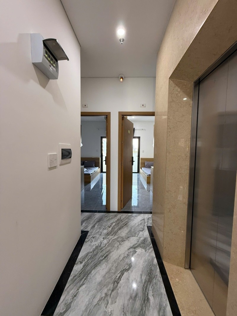 ♪  Tòa Căn Hộ trước Mặt Đại Học FPT, 102m2, ngang 6m, 6 tầng, 14.x tỷ 15991374