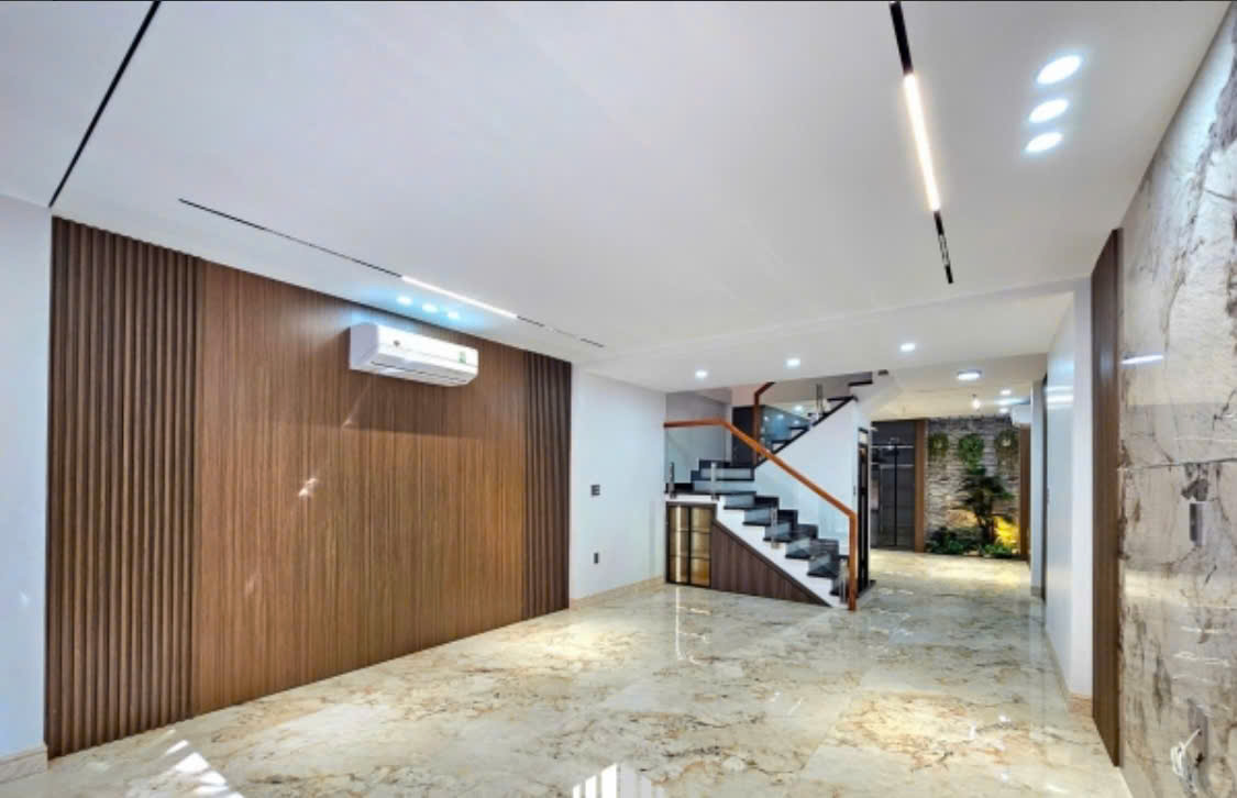 BÁN NHÀ 4 TẦNG LÊ LAI – NGÔ QUYỀN – Ô TÔ VÀO NHÀ – GIÁ 7,2 TỶ 15991418