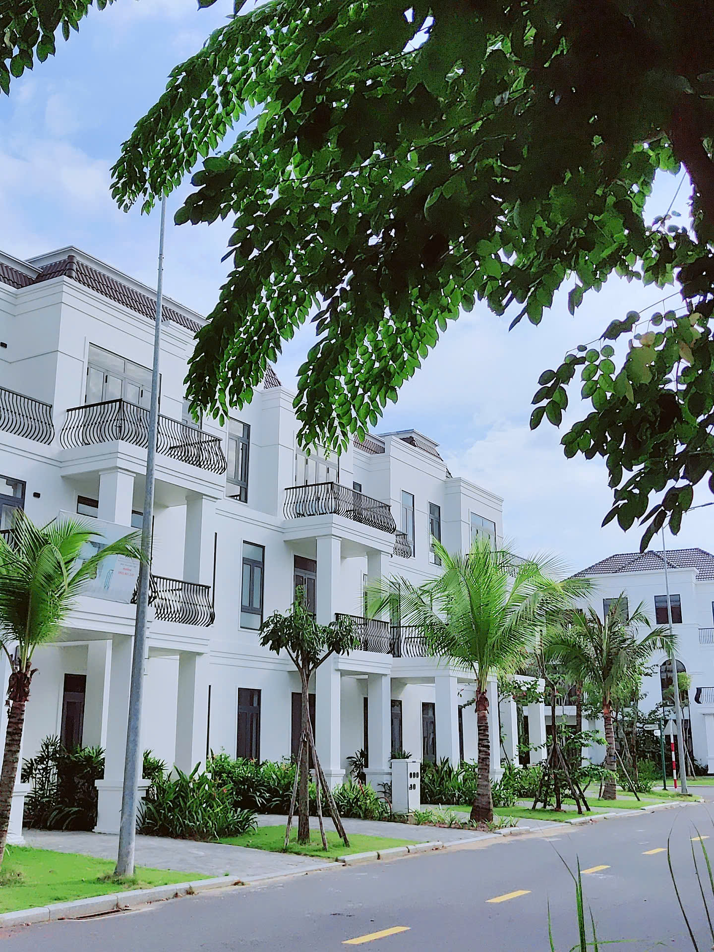 CƠ HỘI SỞ HỮU BIỆT THỰ GIÁ RẺ CHƯA TỪNG CÓ, CHỈ 4 TỶ 189TR TẶNG TOÀN BỘ NỘI THẤT 15991420