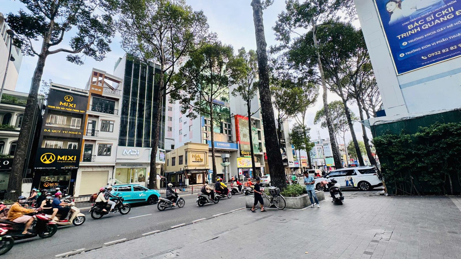 BÁN TÒA NHÀ 7 TẦNG CÓ HẦM - MẶT TIỀN KINH DOANH Đ.3/2, QUẬN 10 - SẴN DÒNG TIỀN 10.000$/TH* LH GIANG 15991437