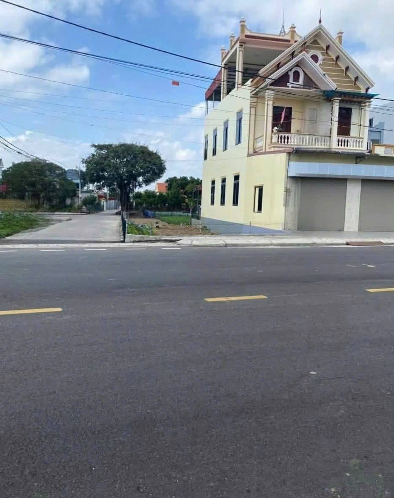 đất ở Hòa Lạc thiện chí thì gọi luôn 0393778489 15991444