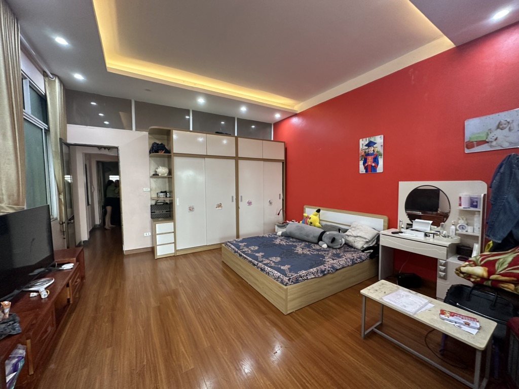 Bán đất tặng nhà Ngọc Thụy- Phân Lô TĐC View Công Viên- Vỉa hè-80m oto tranh 80m 22 tỷ(TL) 15991530