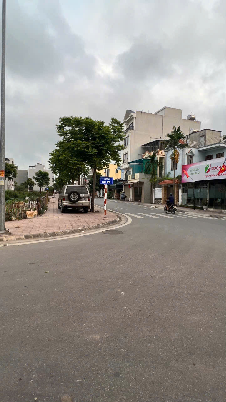 hàng hiếm bán đất lô góc đẹp rộng gần 130m2 ngay khu C - kdt Vũ Phúc sầm uất 15991531