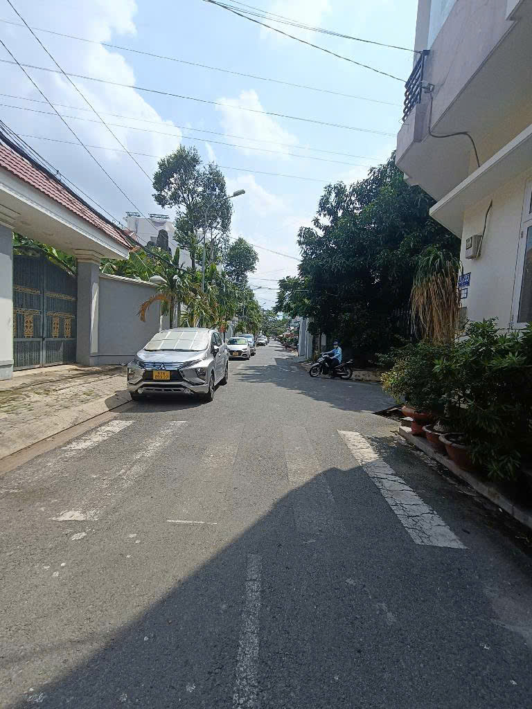 Bán nhà 4 tầng Quận 7, đường Số 1 Tân Thuận Đông, 60m2, giá 10.5 tỷ 15991532