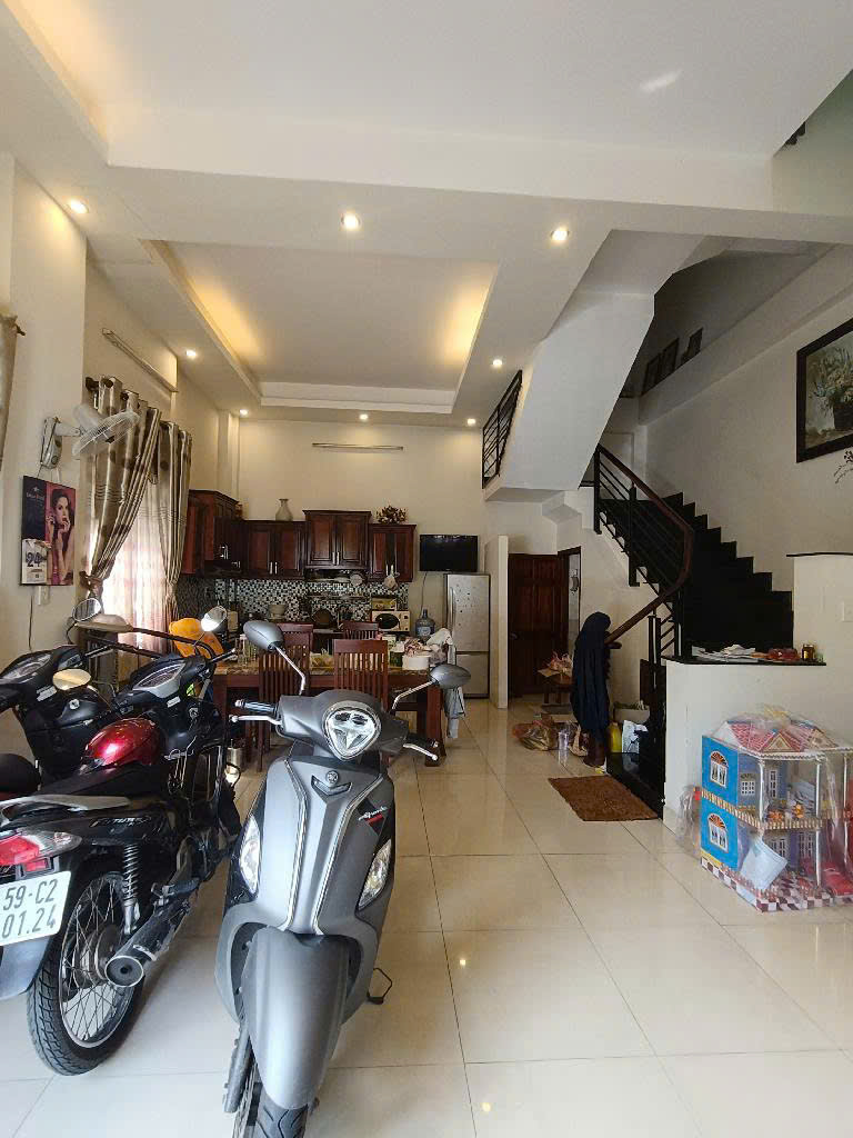 Bán nhà 4 tầng Quận 7, đường Số 1 Tân Thuận Đông, 60m2, giá 10.5 tỷ 15991532