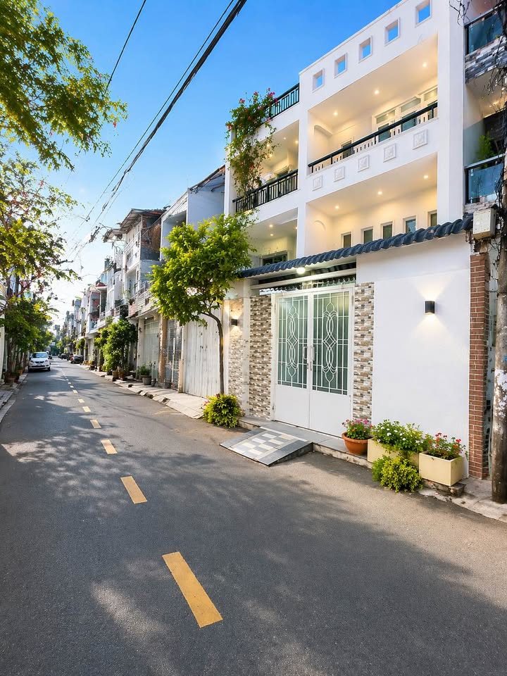 BÁN NHÀ GÒ DẦU HXH – 3 TẦNG – 70M2 4.4 X 16 – ĐANG CHO THUÊ – GIÁ CHỈ 6.X 15991591