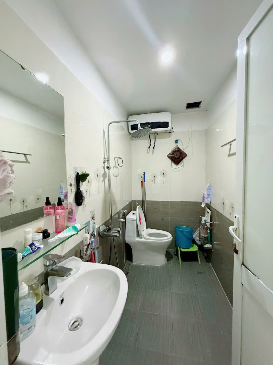 nhà mặt ngõ 239 nguyễn công hoà - lê chân 15991606