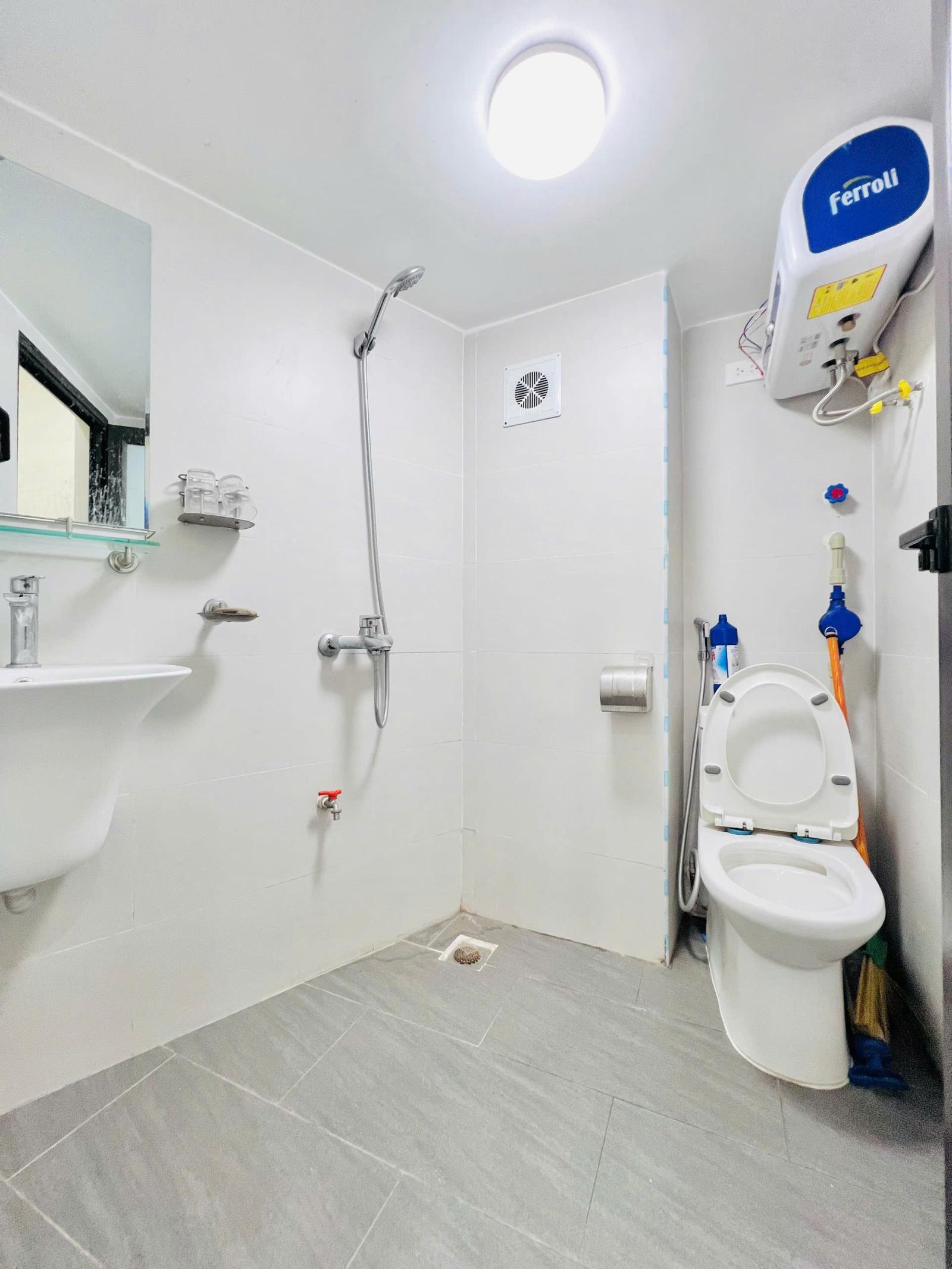 NHƯỢNG PHÒNG – 345 KHƯƠNG TRUNG, KHƯƠNG ĐÌNH, THANH XUÂN, HÀ NỘI 15991650