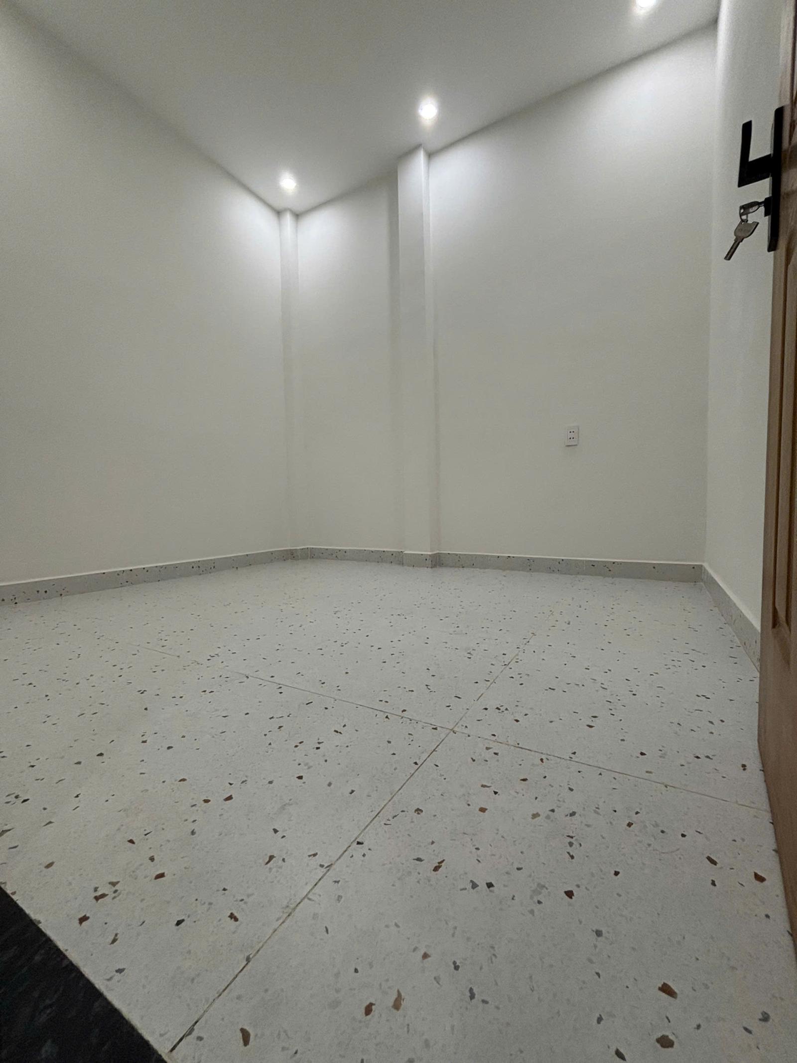 Bán nhà Đường Số 6, BHHB, Bình Tân - DTSD 80M2- KINH DOANH - hẻm xe tải tránh -  4 tỷ xíu 15991670