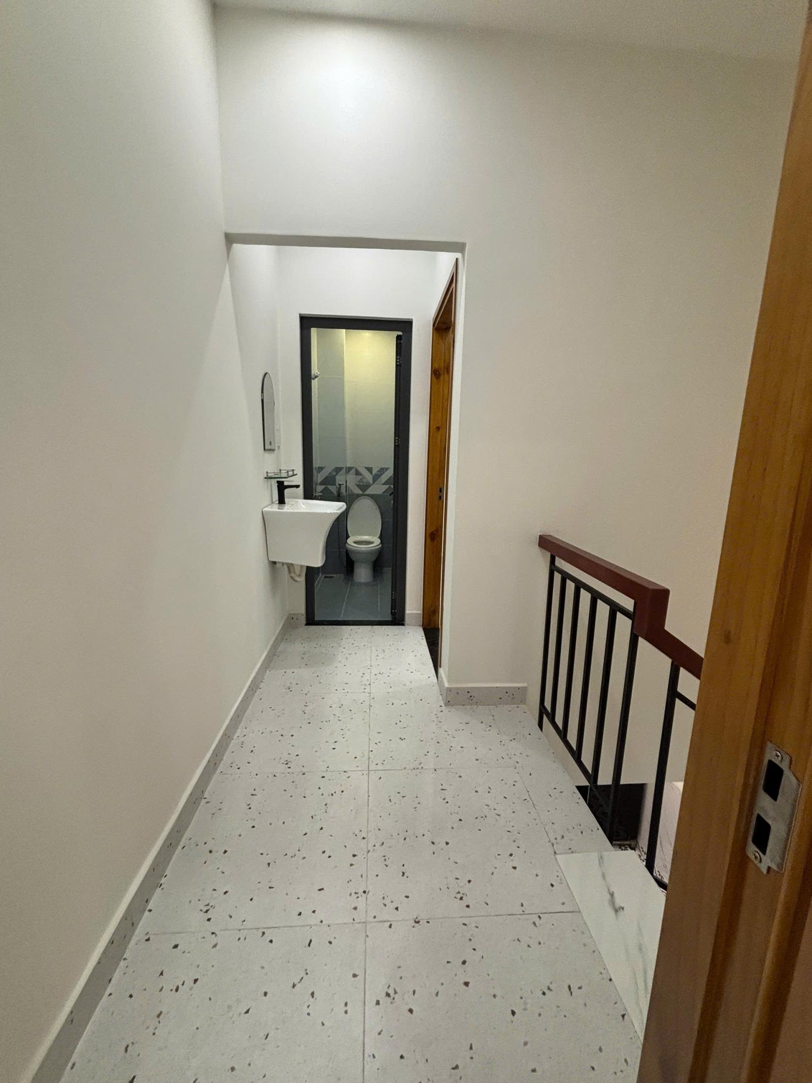 Bán nhà Đường Số 6, BHHB, Bình Tân - DTSD 80M2- KINH DOANH - hẻm xe tải tránh -  4 tỷ xíu 15991670