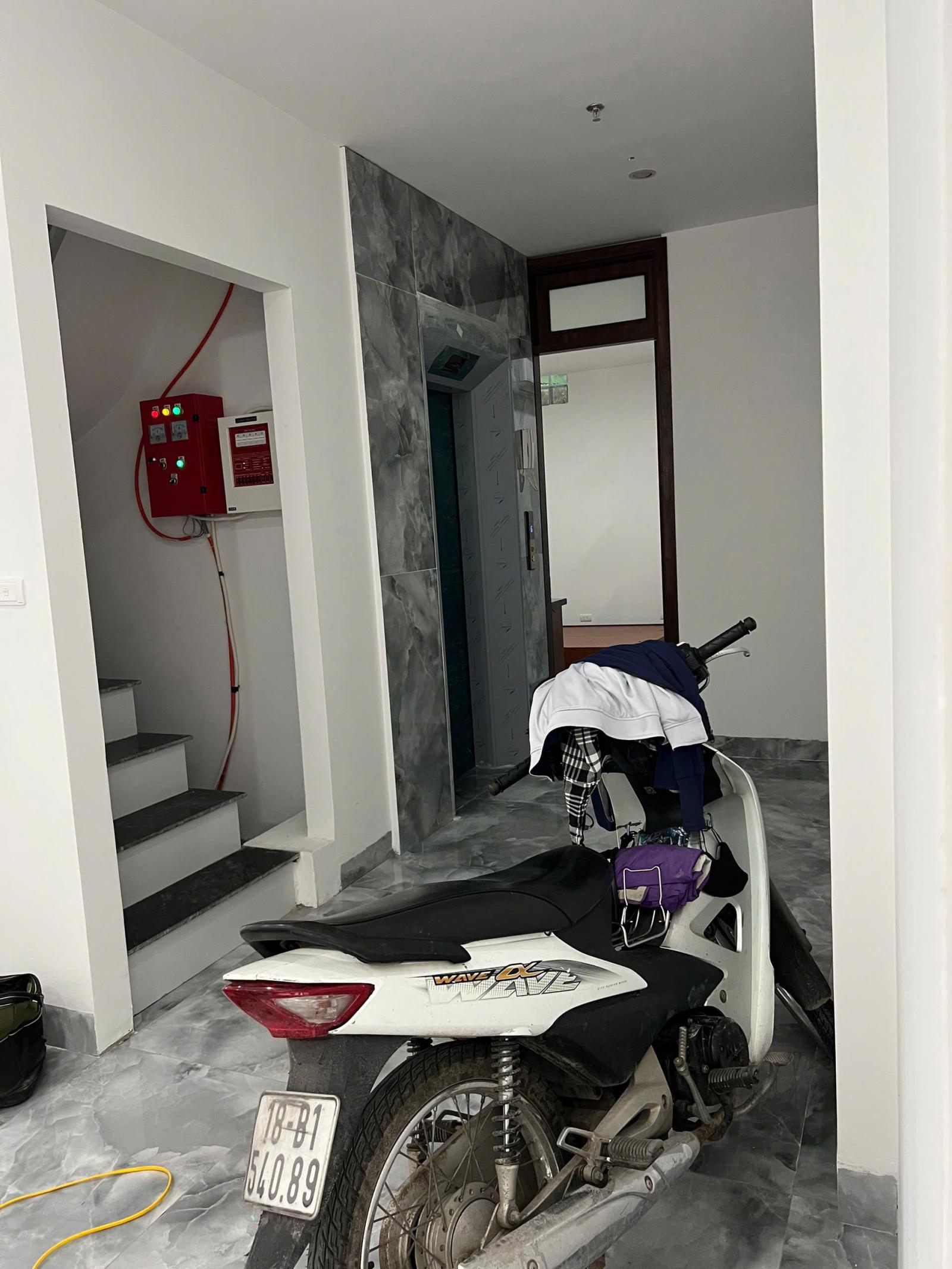 CHÍNH CHỦ BÁN CCMN 6 TẦNG THANG MÁY, DÒNG TIỀN 450 TRIỆU/NĂM TẠI LONG BIÊN, HÀ NỘI 15991693